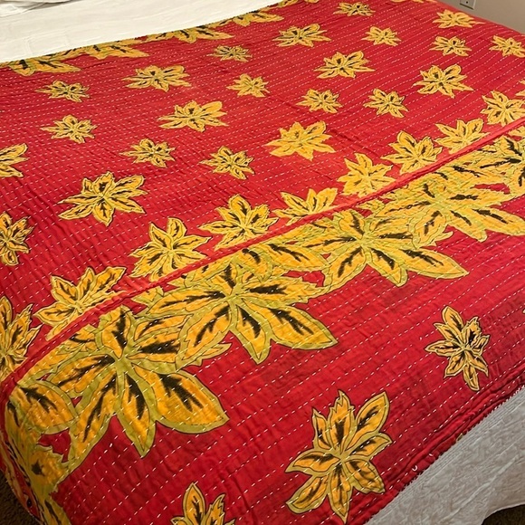 KANTHA QUILT HANDCRAFTED LIGHTWEIGHT REVERSIBLE BLANKET THROW BEDDING FROM INDIA - Picture 1 of 10
